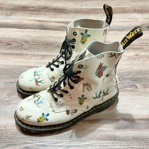 RARE 2004 DOC DR. MARTENS PASCAL 8 HOLE SAILOR TATTOO PATTERN BOOTS 9UK 10US